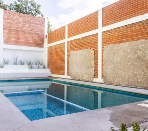 Hotel Emperadores Inn