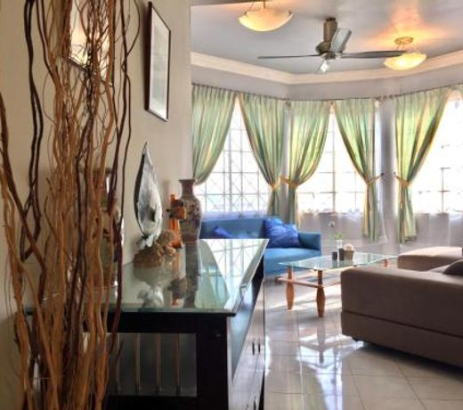 Cozy Kelana Jaya Semi-D Apt near Mall, College & Hospital