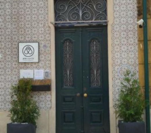 ArtisticGuesthouse
