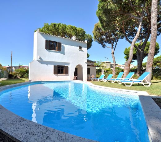 Private Pool villa, Walking distance to the centre, Golf Facing