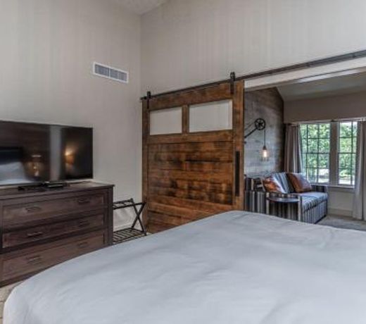 Ghost Light Inn