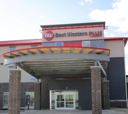 Best Western Plus Lakeview Hotel