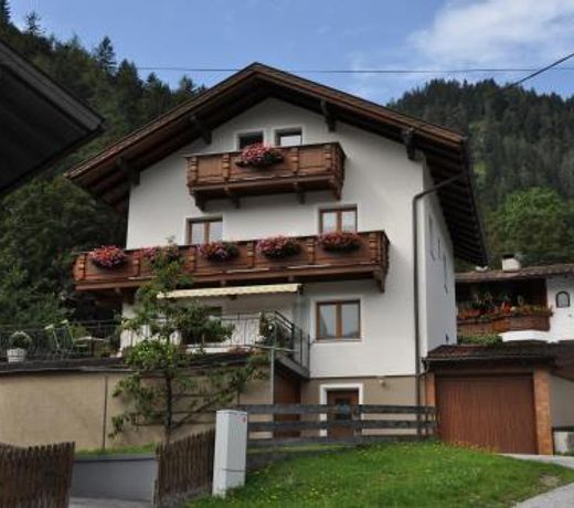 Ferienwohnung Pezzei