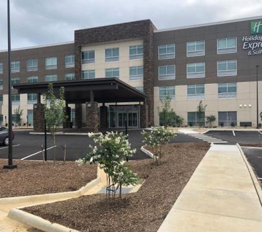 Holiday Inn Express & Suites - Roanoke â Civic Center