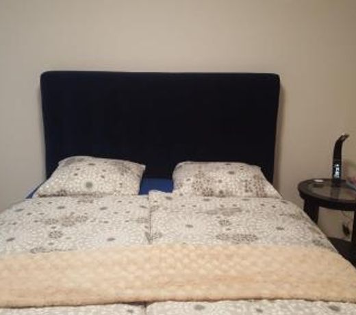 Apart- Quiet Double bed Room Near to Zurich Airport