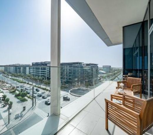 HiGuests - Stunning Family Size Apt with Panoramic Views
