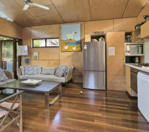 Pandanus Retreat