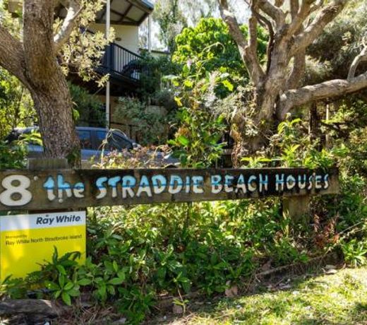 Straddie Beach House 3