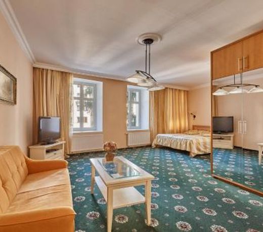 Evergreen apartments hotel