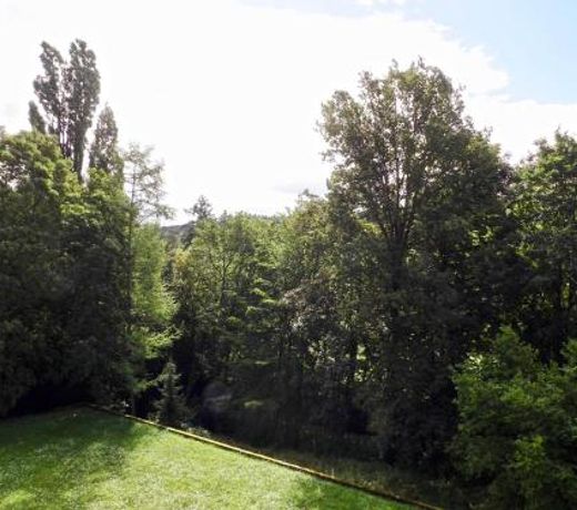 Moderne Ferienwohnung nahe SWR und Golfplatz