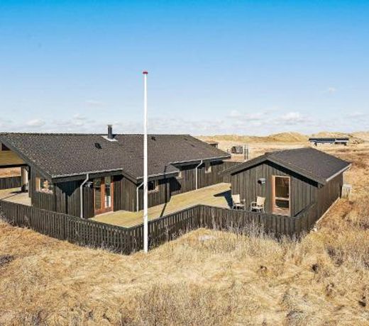8 person holiday home in Hj rring