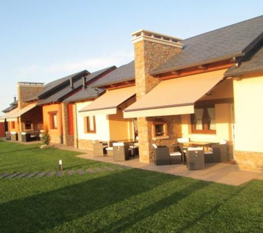 APARTAMENTOS FONTE VILLAR
