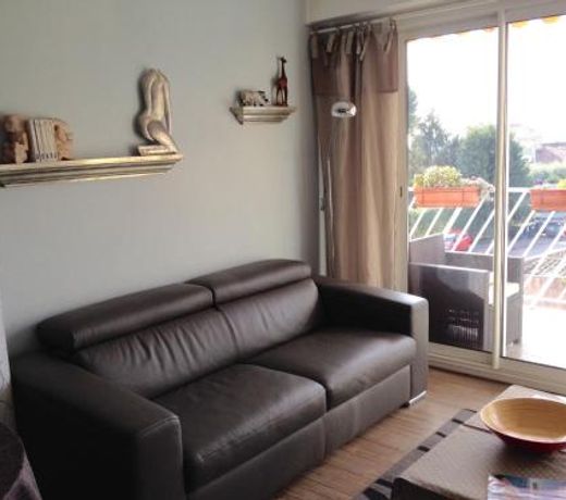 Quartier piscine municipale Bel Appart 4 pers terrasse parking wi-fi