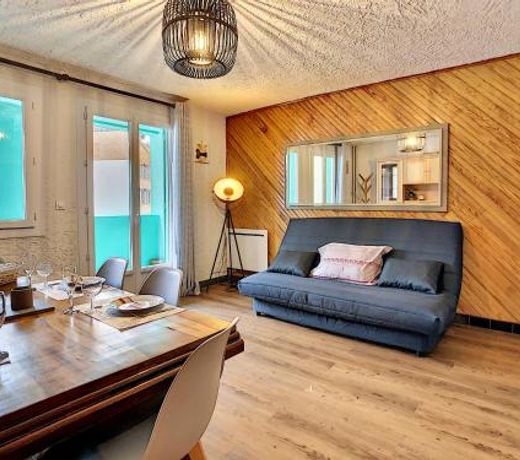 Central Park Grand 2 Pieces centre Valberg