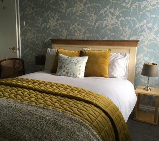 Elegant well appointed maisonette 105m2