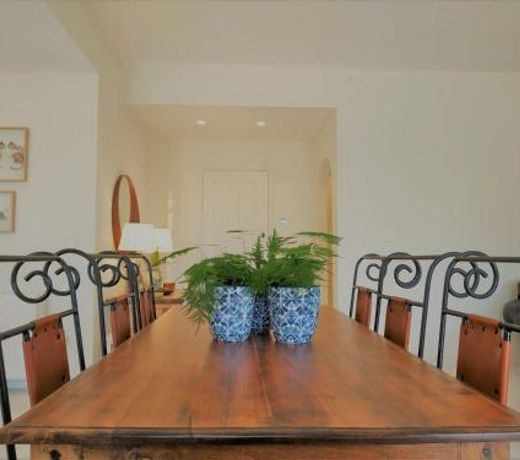 Luxury Garden Apartment Glyfada
