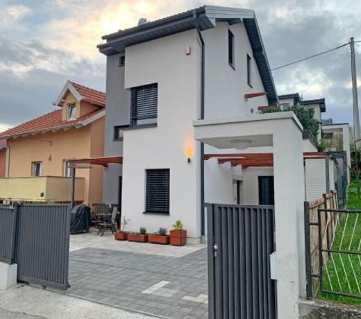 Apartment Maksimir Yard Zagreb