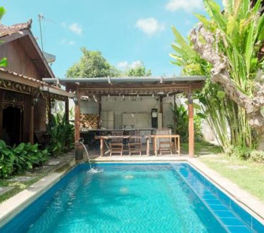 RedDoorz at Villa Krisna Balangan Beach