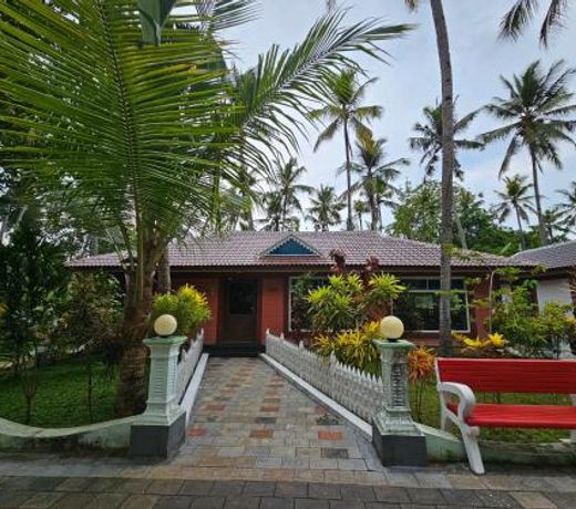 LEISURE VALLEY BEACH RESORT