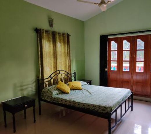 Shanti Niketan Guest House