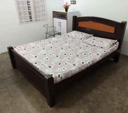 Mayurapriya Inn