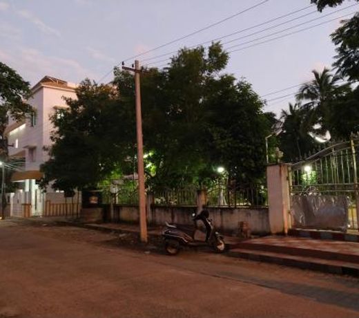 Mayurapriya Inn