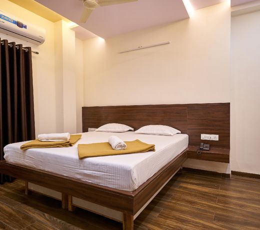 Hotel Ranjan Deluxe