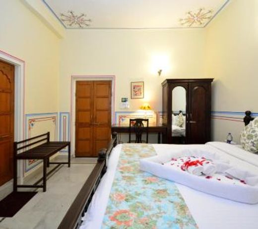 Mahal Khandela-A Heritage Hotel and Spa