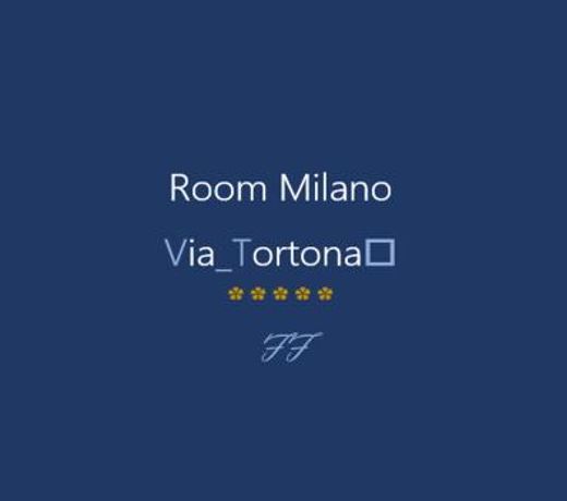Room Milano via Tortona