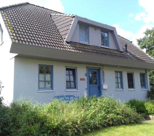 Ferienwohnung Born am DarÃwald EG