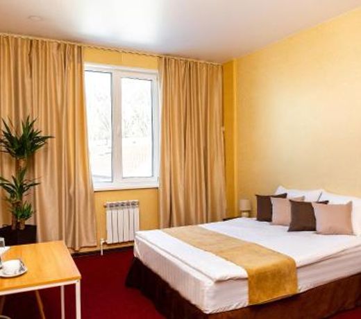 MEGA-HOTEL