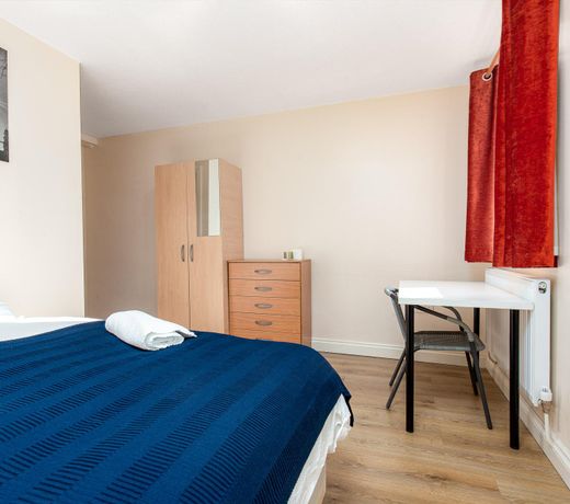 SALTWELL STREET - DELUXE GUEST ROOM 4