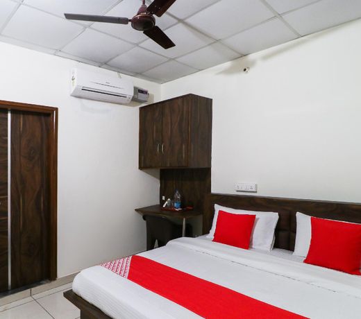 OYO Hotel Rk Inn
