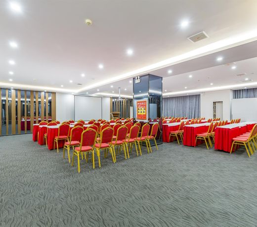 Zmax HotelsÂ· Shijiazhuang Zhongshan Xi Road Xiwang Metro Station