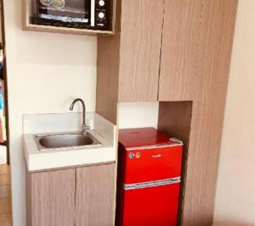 Rom's Place @ Manage Place Urban Deca Tower