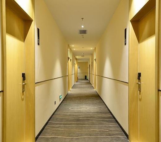 City Comfort Inn Yichang Changjiang Market