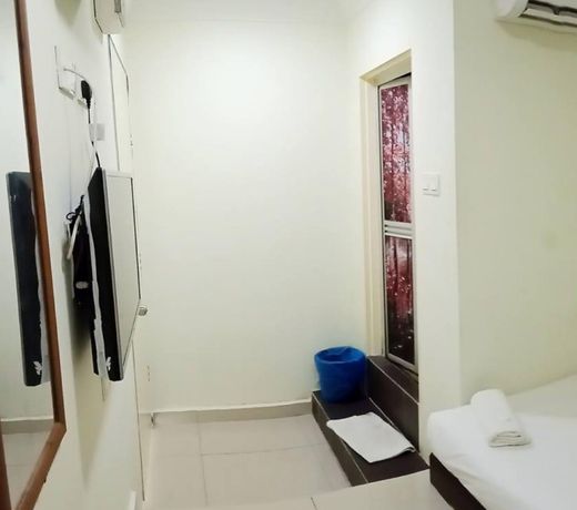 Cattleya Glory Hotel