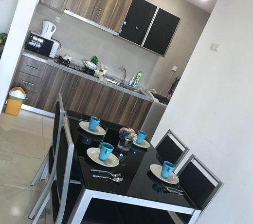 Cozy Comfy Spacious 2 Room Dsecrete Garden,1-6 pax