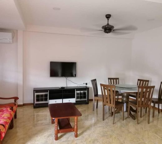ONE HOUSE FOR RENT/ROOM FOR RENT