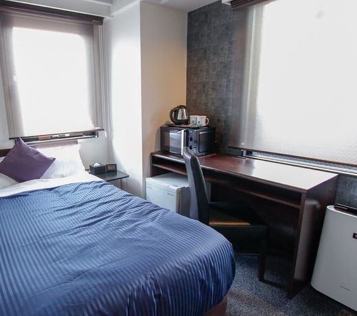 HOTEL LiVEMAX KOBESANNOMIYA