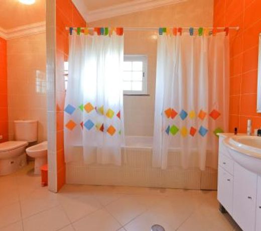 Villa Paraiso Spacious and Central To enjoy best beaches AC WIFI GARDEN POOL