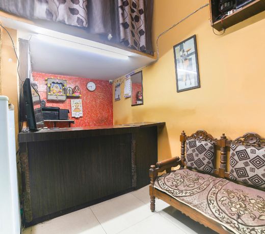 SPOT ON 63069 Anuj Guest House