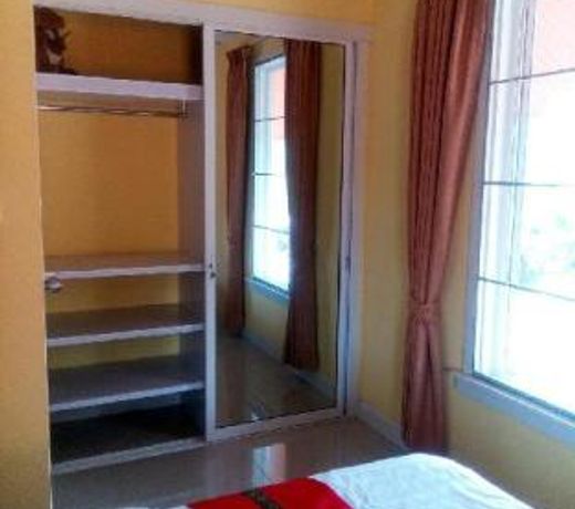Itsari's Guest House , 2 bedroom flat + verandah