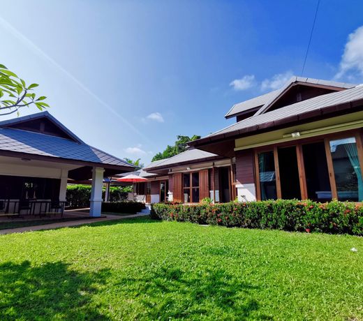 Chiangmai Jhai Yen Yen
