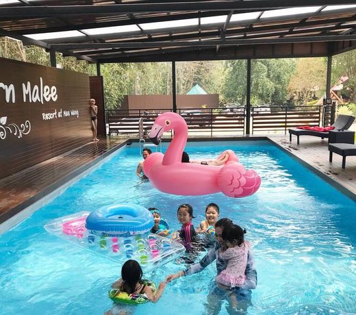 Plern Malee 7Family Room- for 10ppl