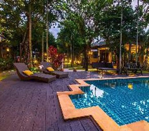 Olive Ivory Resort 12BR Sleep 34 w/Pool &Breakfast