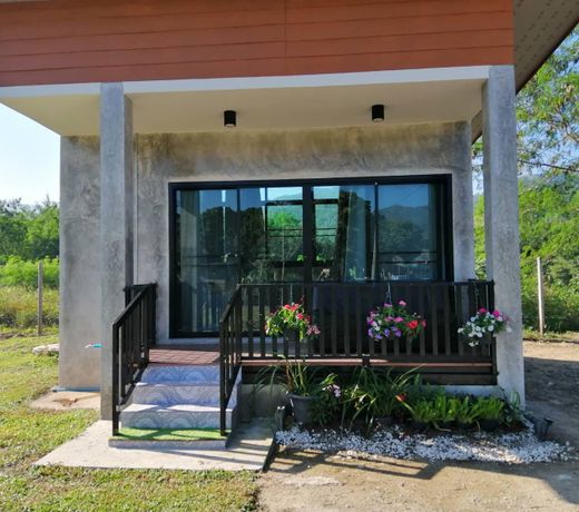 The Leaf Homestay/bungalow  (5)