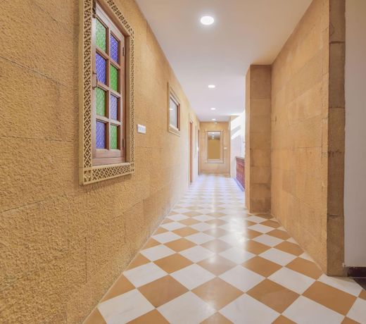 Capital O 61119 Hotel Surya Vilas