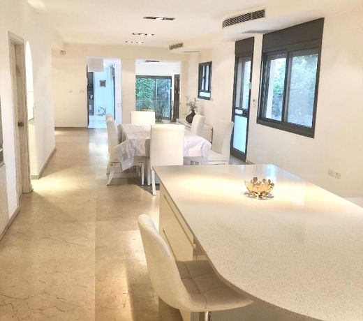 VILLA HABBAD IX - ELITE HOME GROUP