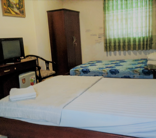 OYO 716 Hoang Yen Hotel